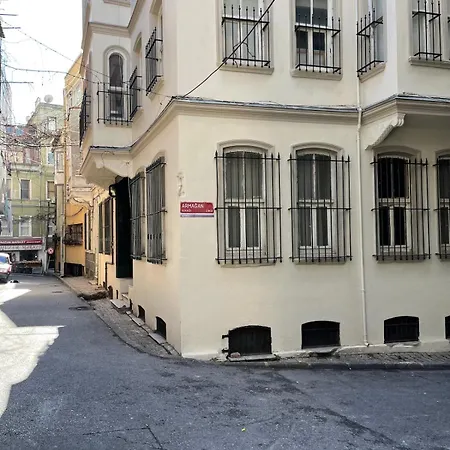 Apartman Ozcans Pera Flats 2 *