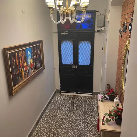 Ozcans Pera Flats 2