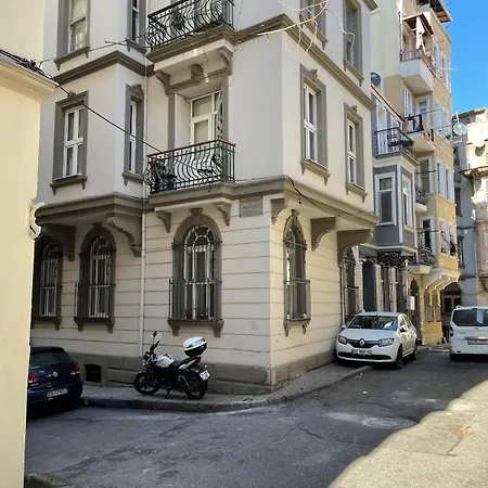Ozcans Pera Flats 2 Apartamento